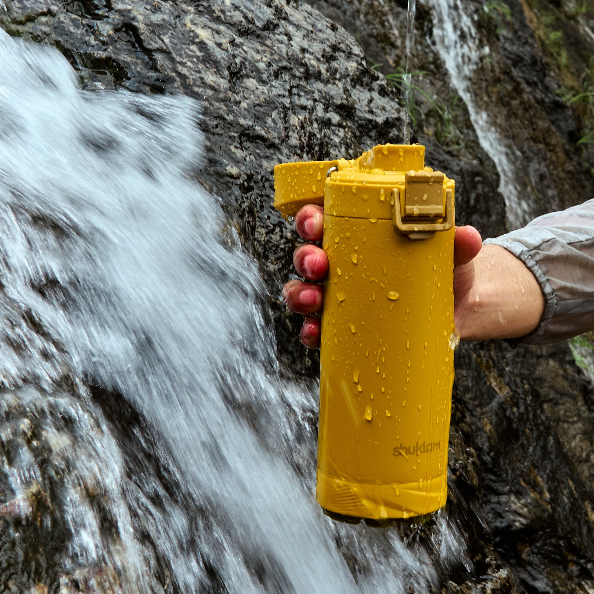 SHUKLAM Insulated Water Bottle 19.6OZ Yellow