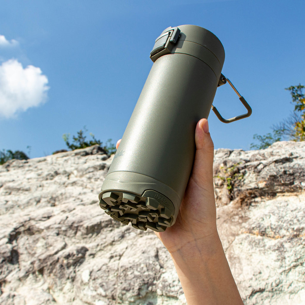 SHUKLAM Insulated Water Bottle 19.6OZ Grey Green